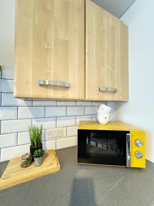 Cosy Home In Barnsley Centre ภายนอก รูปภาพ