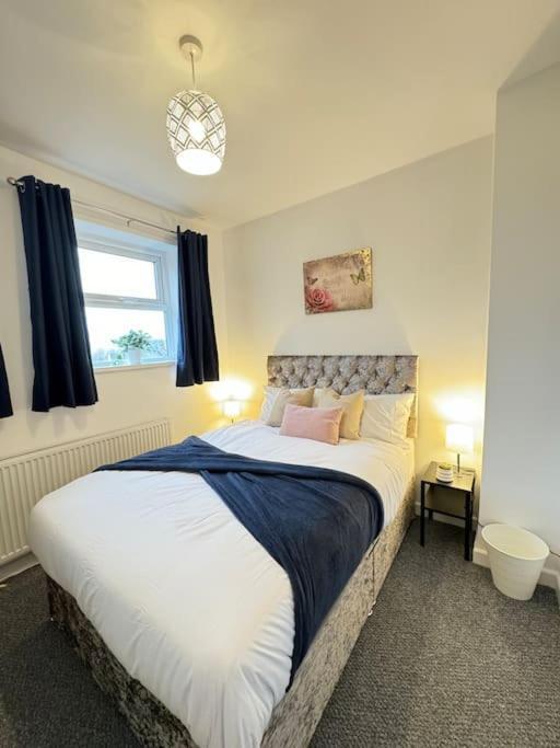 Cosy Home In Barnsley Centre ภายนอก รูปภาพ